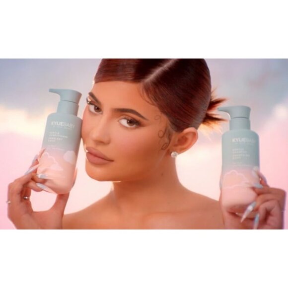 Kylie Baby By Kylie Jenner Gentle Bath Set New - Picture 4 of 9